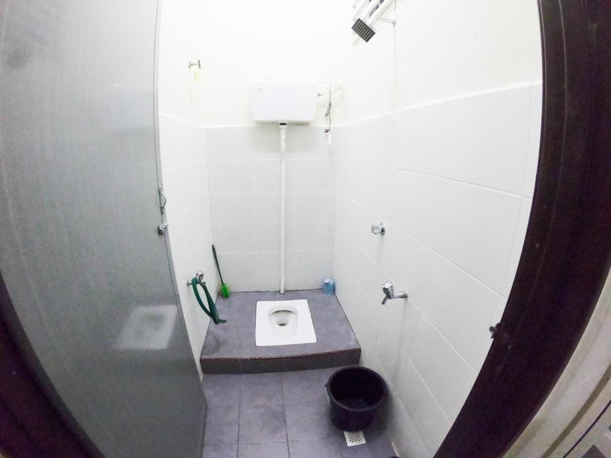 Ayna Homestay 5 Minutes To Marang Jetty Extérieur photo