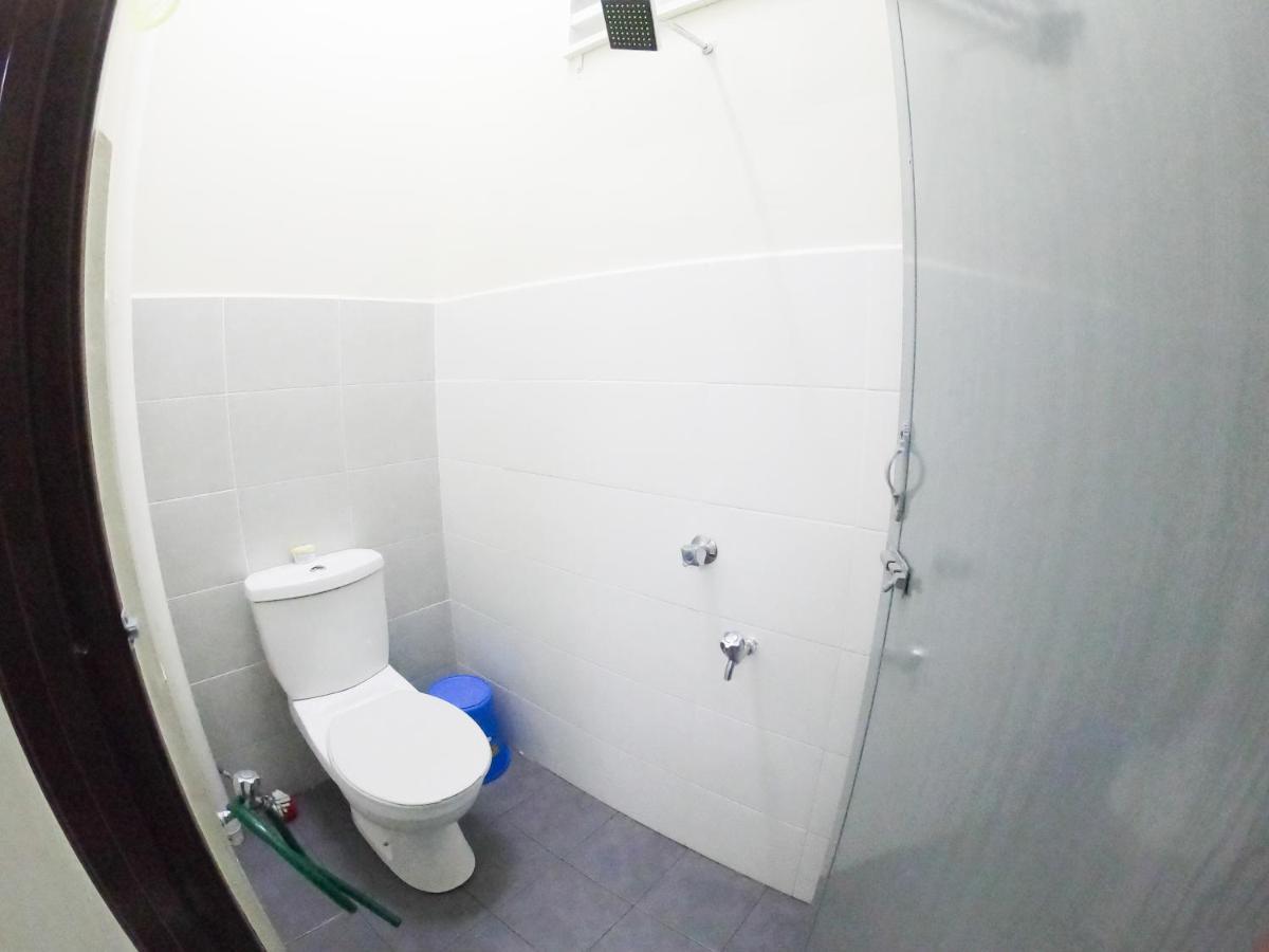 Ayna Homestay 5 Minutes To Marang Jetty Extérieur photo
